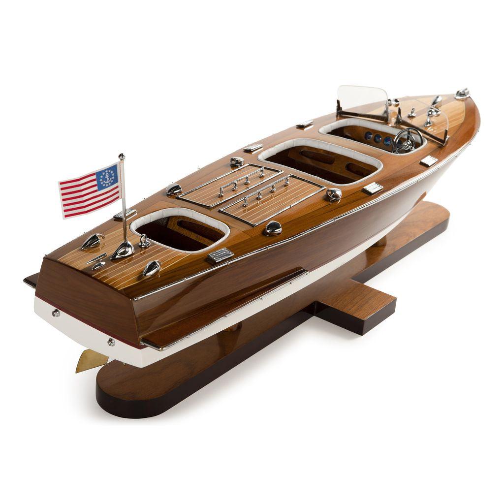 Autentyczny model potrójnego kokpitu modelu łodzi kokpitu