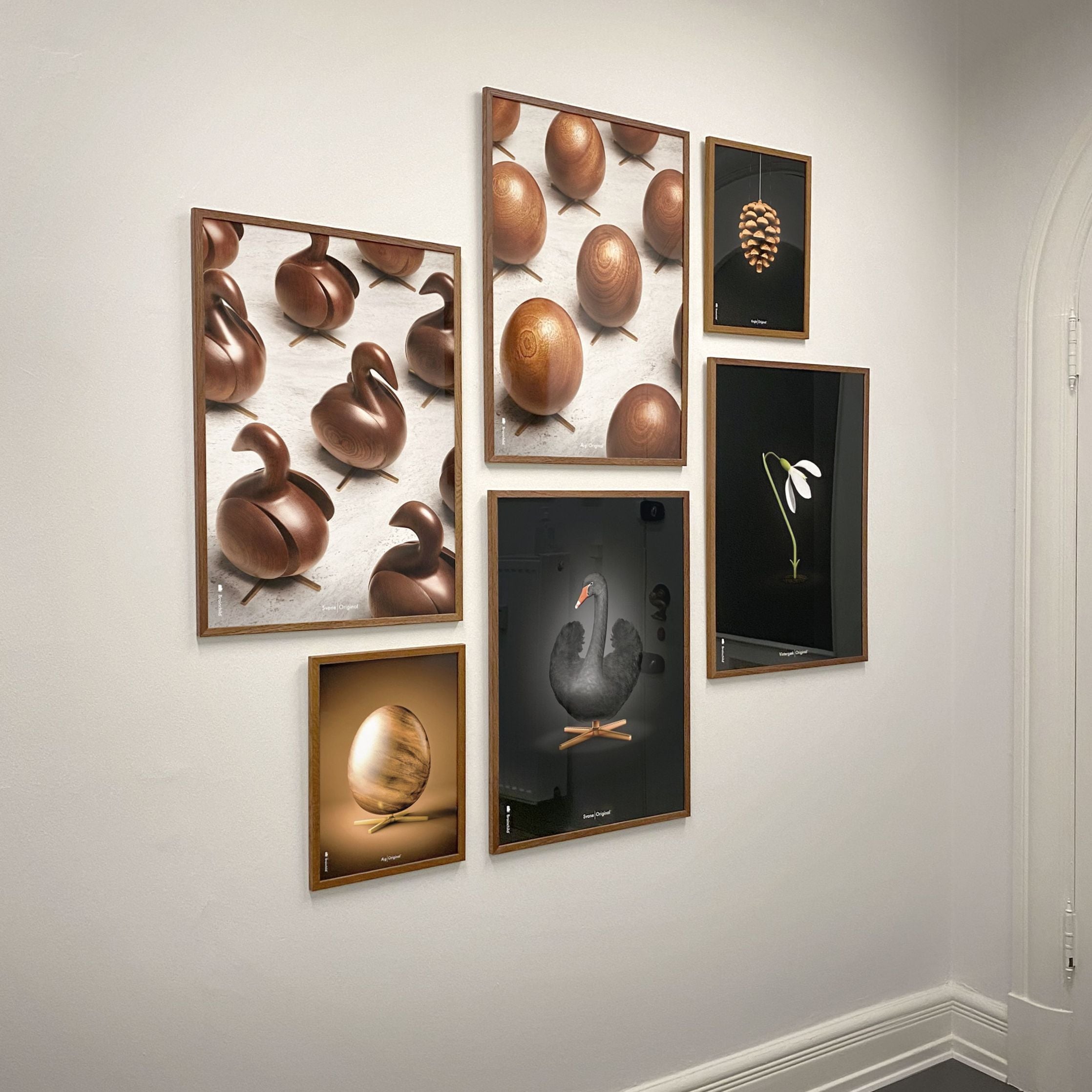 Pomysły plakat parady jaj, rama wykonana z ciemnego drewna, 50 x 70 cm