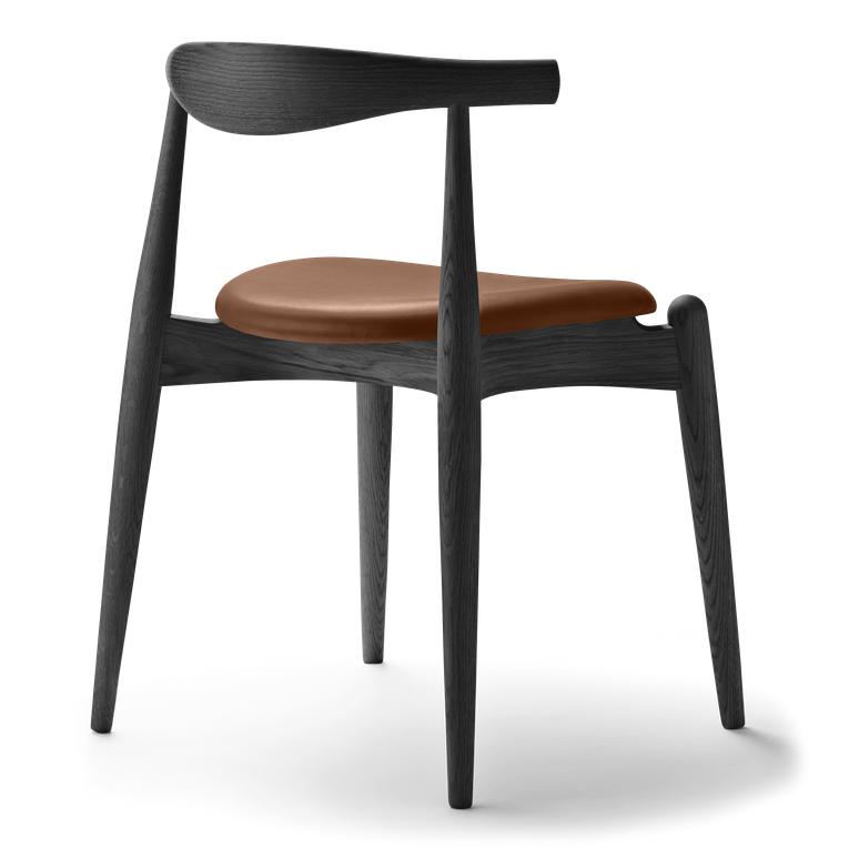 Krzesło łokciowe Carl Hansen CH20, kolorowa dębowa/brązowa skóra