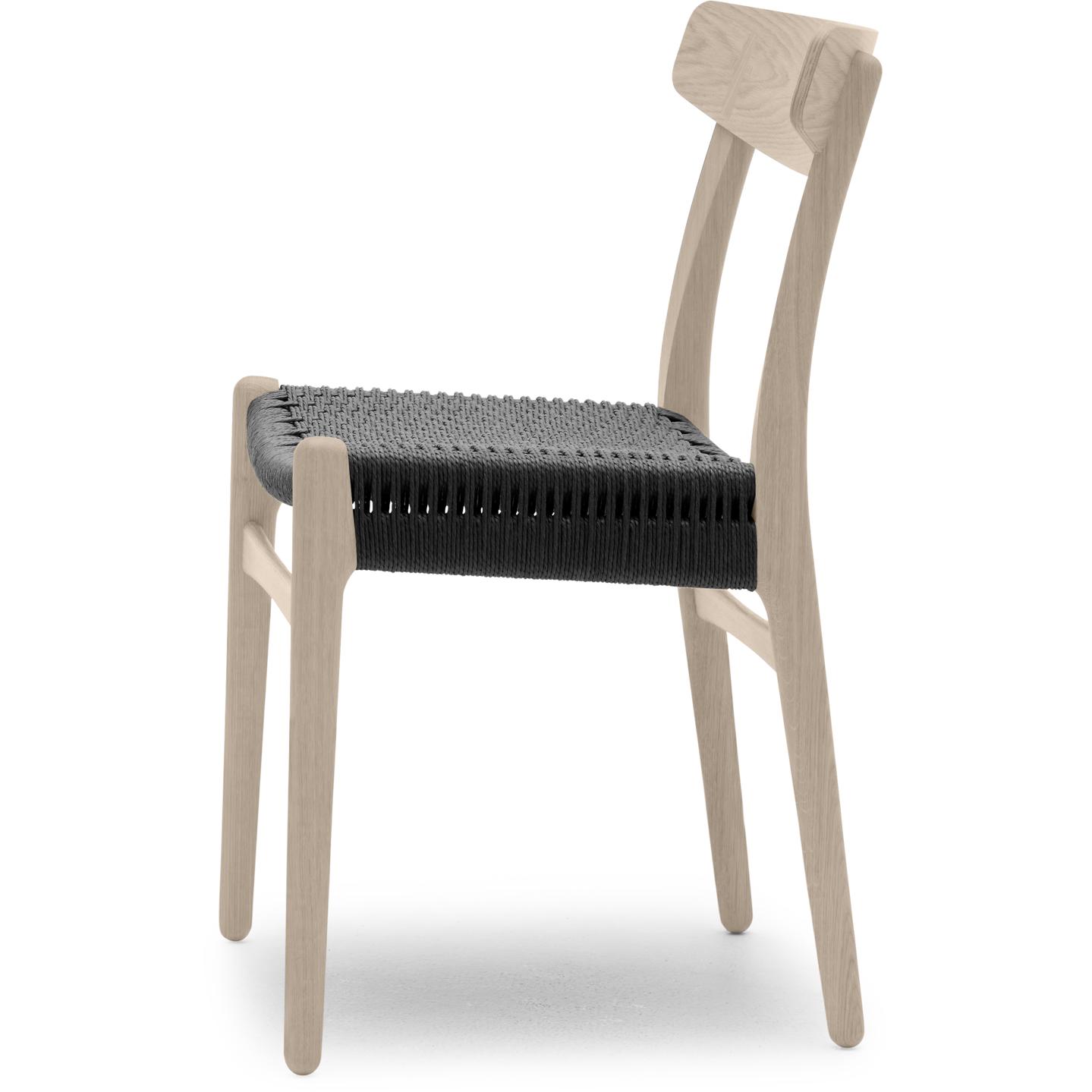 Krzesło Carl Hansen CH23, mydło dębowe/czarny papierowy przewód