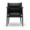 Carl Hansen E005 Embrace krzesło, kolorowa dębowa/czarna skóra