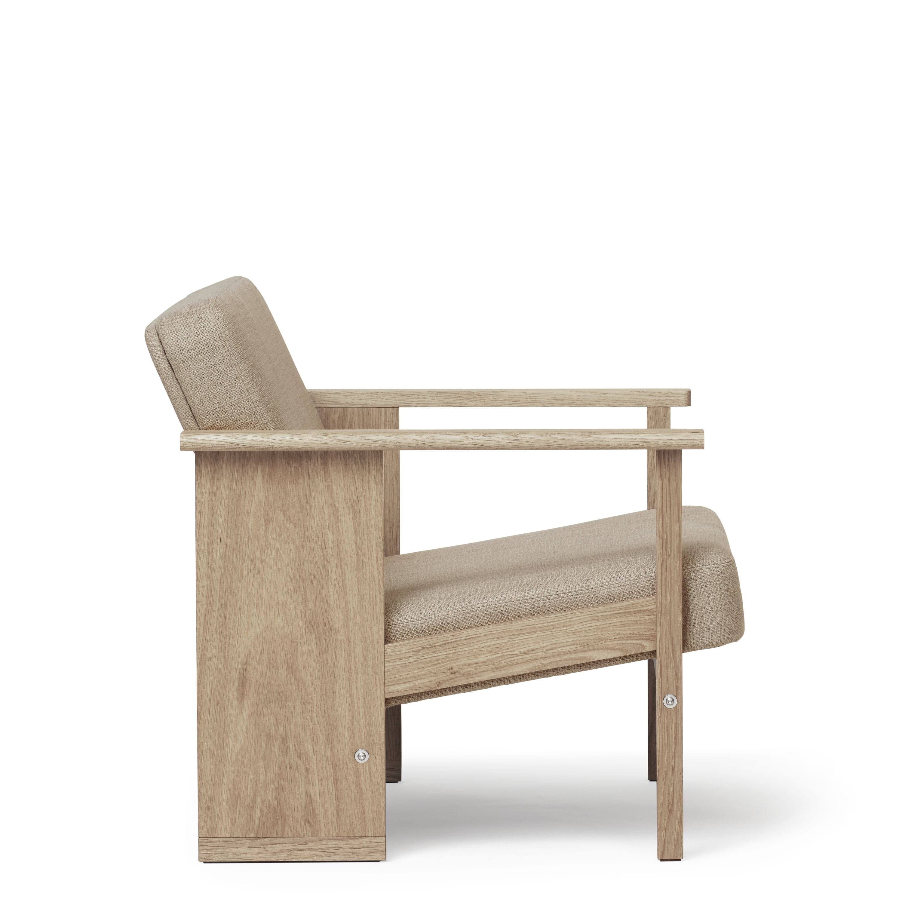 Form & Refine Block Lounge Fotela. Biały dąb olejowy