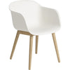 Muuto Fibre Fotel Podstawa drewniana, siedzenie światłowodowe, biały/dąb