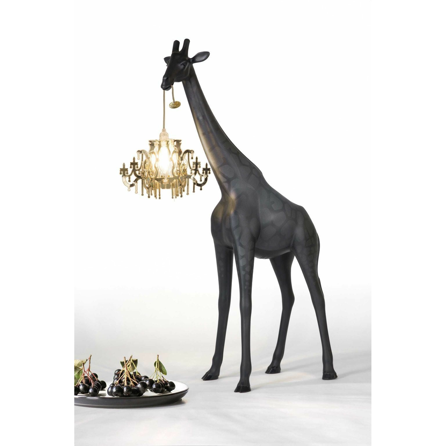 Qeeboo żyrafa w miłości lampa podłogowa xs h 1m, czarny