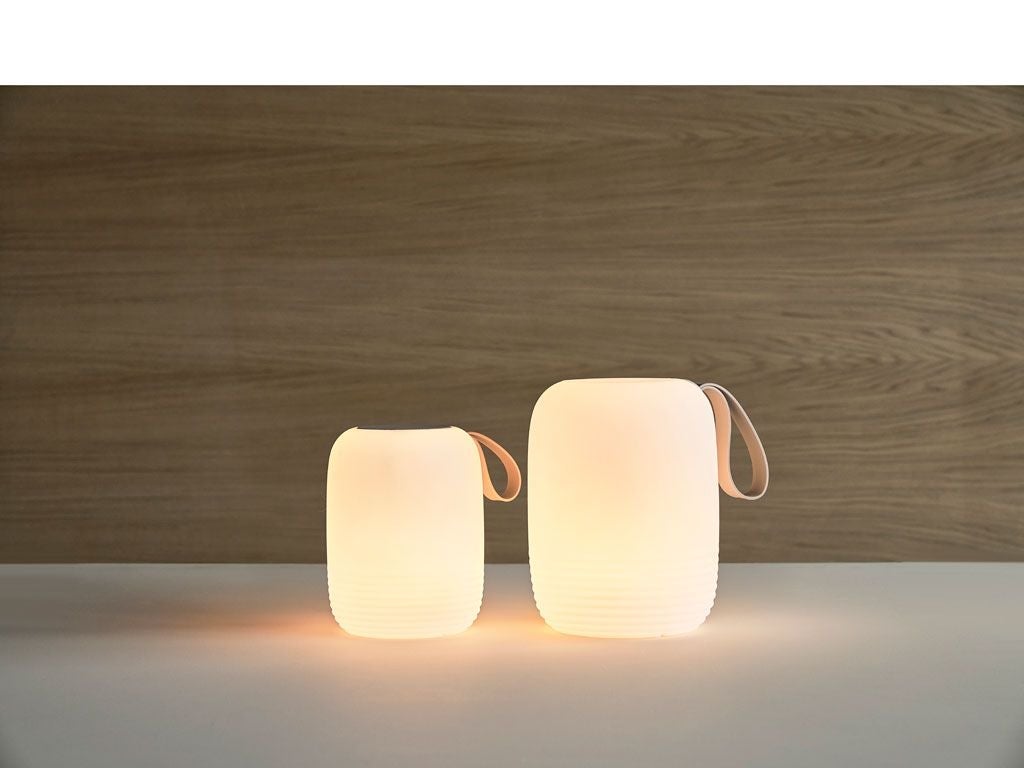 Kolekcja Villa Lampa LED z głośnikami Ø 17,5 cm, biały