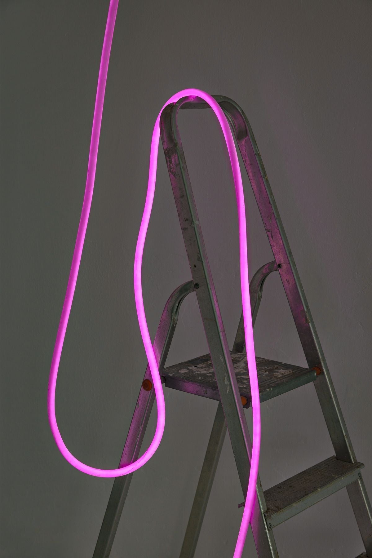 Studio About Flex Tube Lamp 5 M, Bright Pink