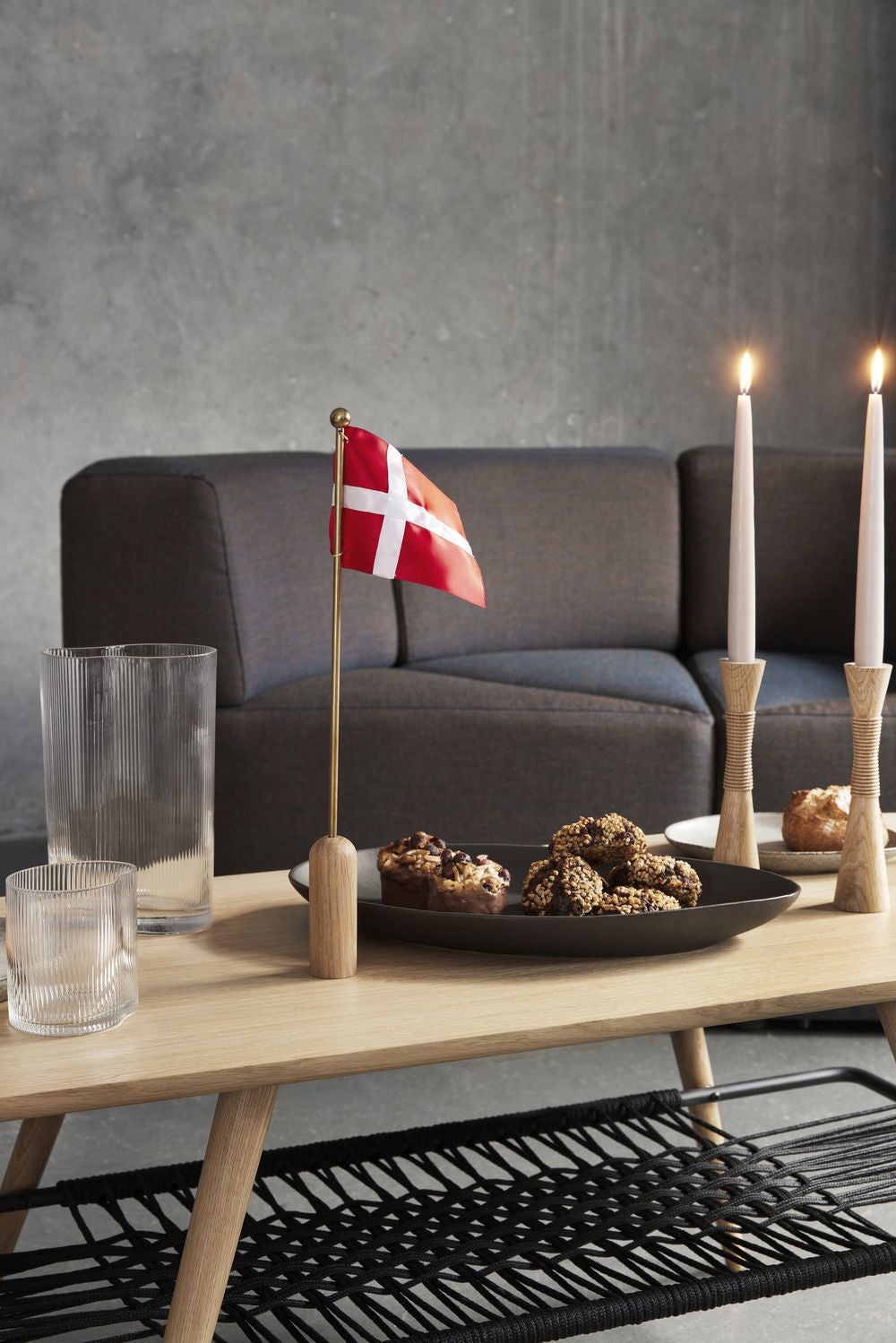 Andersen Furniture świętuj duńską flagę H40 cm