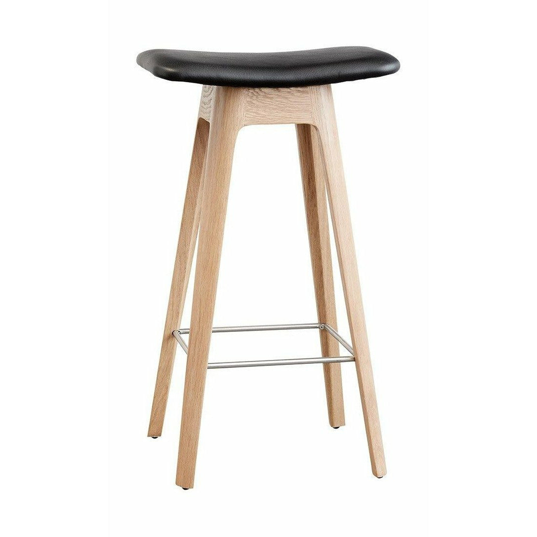 Andersen Furniture HC1 Bar stoce dąb, czarne skórzane siedzenie, H 67 cm