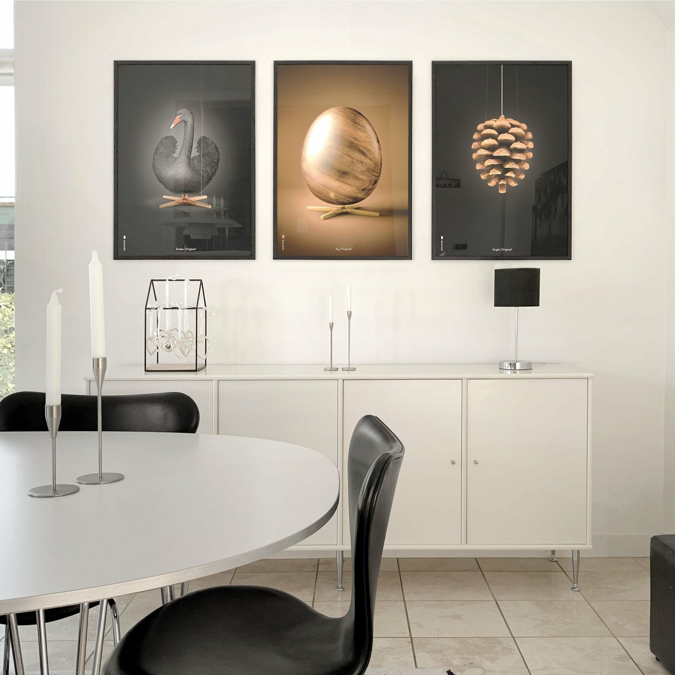 Brainchild Swan Classic Poster Without Frame 50 X70 Cm, Black/Black Background