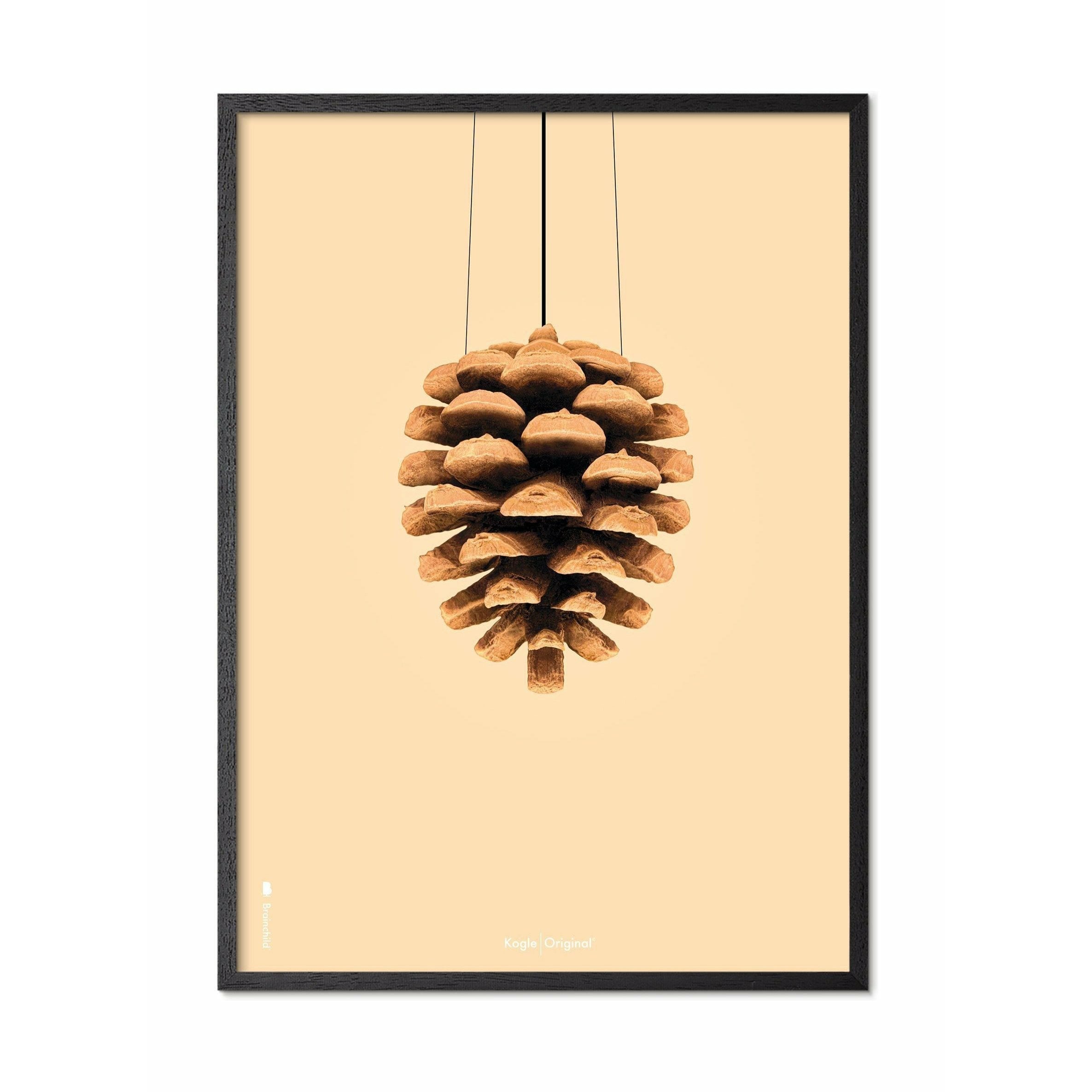 Pomysły Pine Sone Classic Plakat, rama w czarnym lakierowanym drewnie 70x100 cm, tło w kolorze piasku