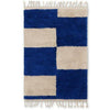 Ferm Living Mara Handkned dywan 80x120 cm, jasnoniebieski/wyłączony biały