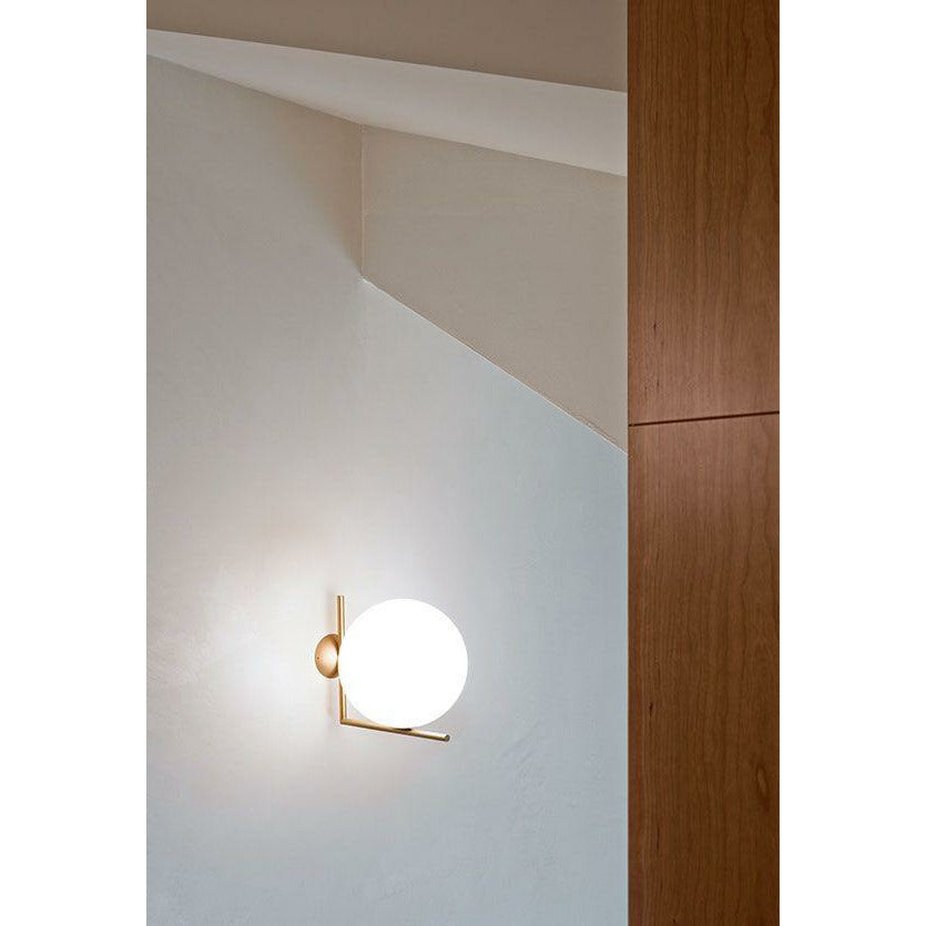 FLOS IC Light C/W1 lampa na ścianie/sufit, mosiądz