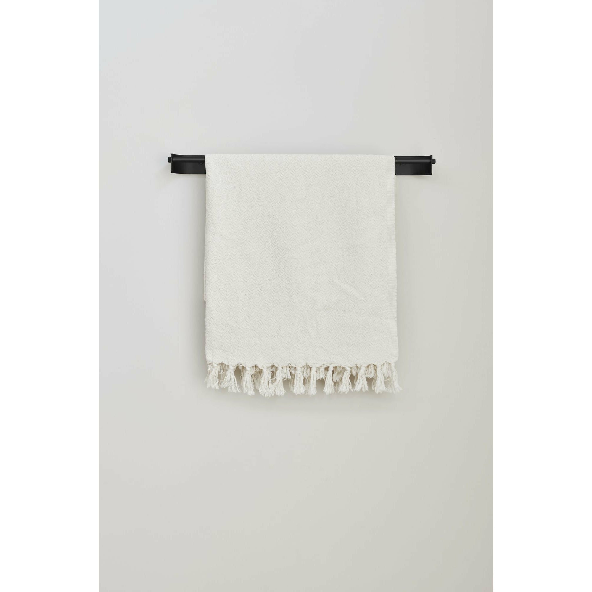 Form & Refine Single z ręcznikiem łukowym. Czarna stal