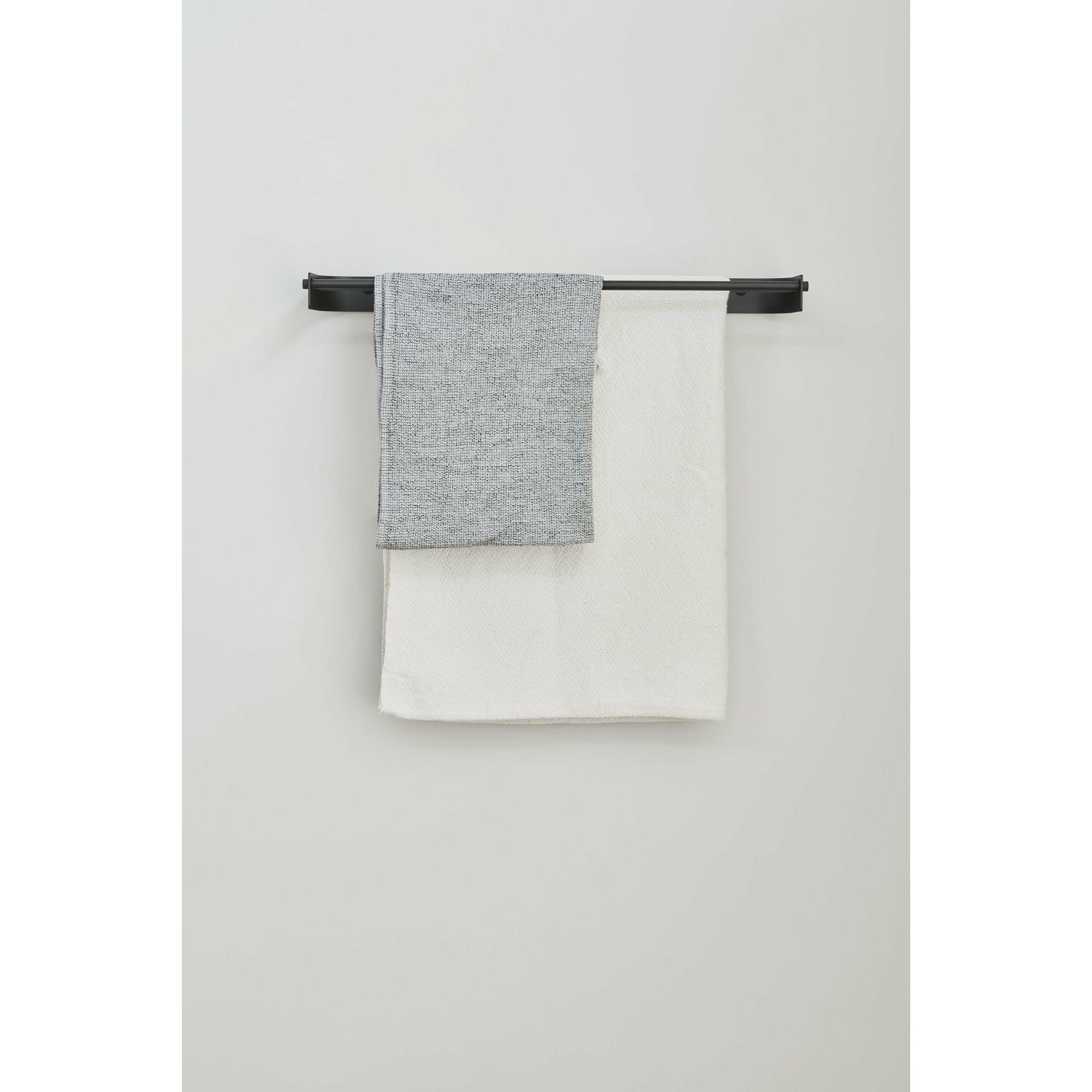 Form & Refine Podwójny pasek ręcznika łukowego. Czarna stal
