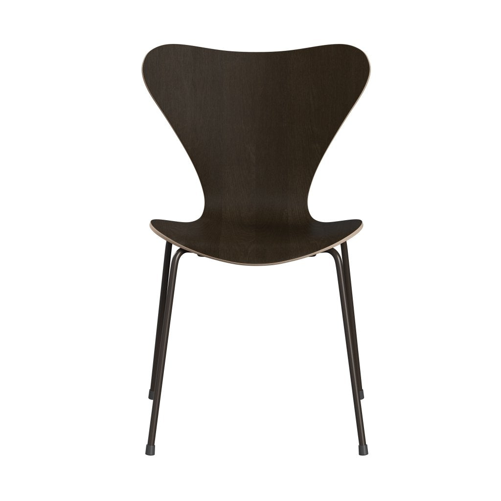 Fritz Hansen 3107 Krzesło niezapicerowane, brązowy brąz/ciemny barwiony dębowy fornir Naturalny