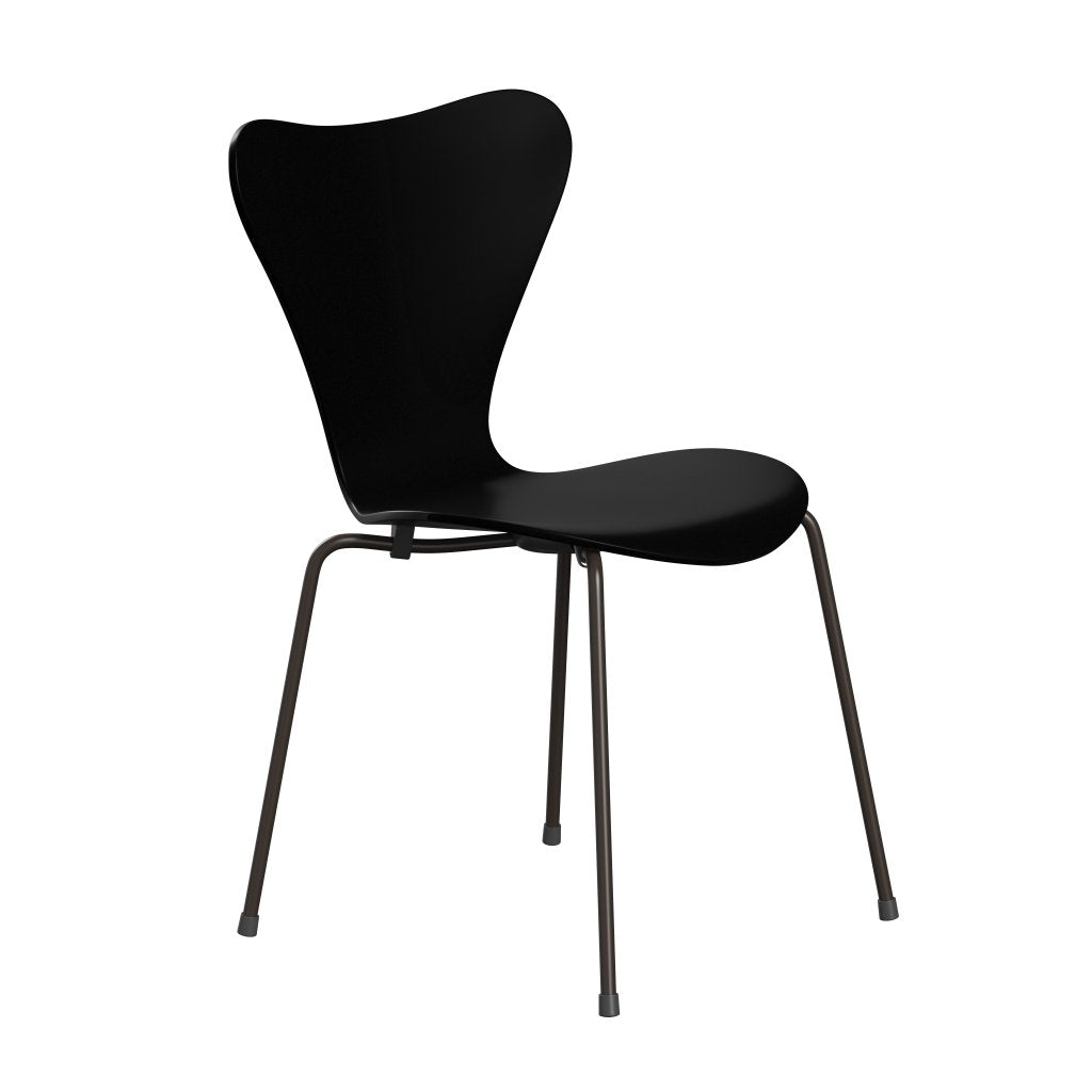 Fritz Hansen 3107 Krzesło niezapicerowane, brązowy brąz/lakierowany czarny