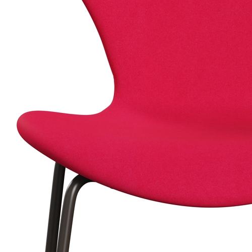 Fritz Hansen 3107 Krzesło pełna tapicerka, brązowy brąz/Divina Lipstick Pink