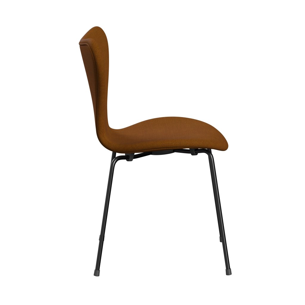 Fritz Hansen 3107 krzesło pełne tapicerka, czarny/płótno ciemny beż