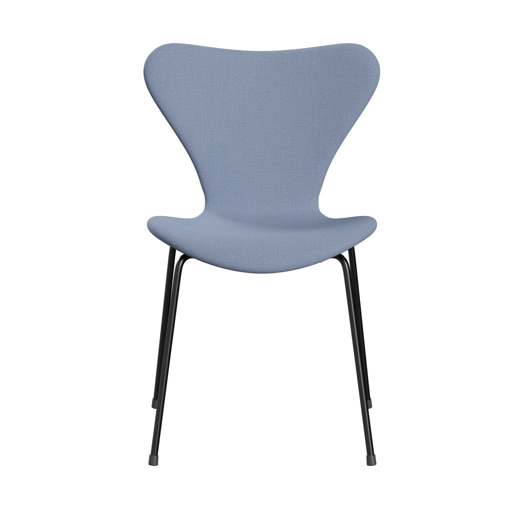 Fritz Hansen 3107 Krzesło pełna tapicerka, czarny/przechwytujący jasnoniebieski (CP4902)