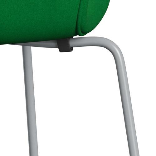 Fritz Hansen 3107 Krzesło pełna tapicerka, srebrny szary/divina trawiasty zielony