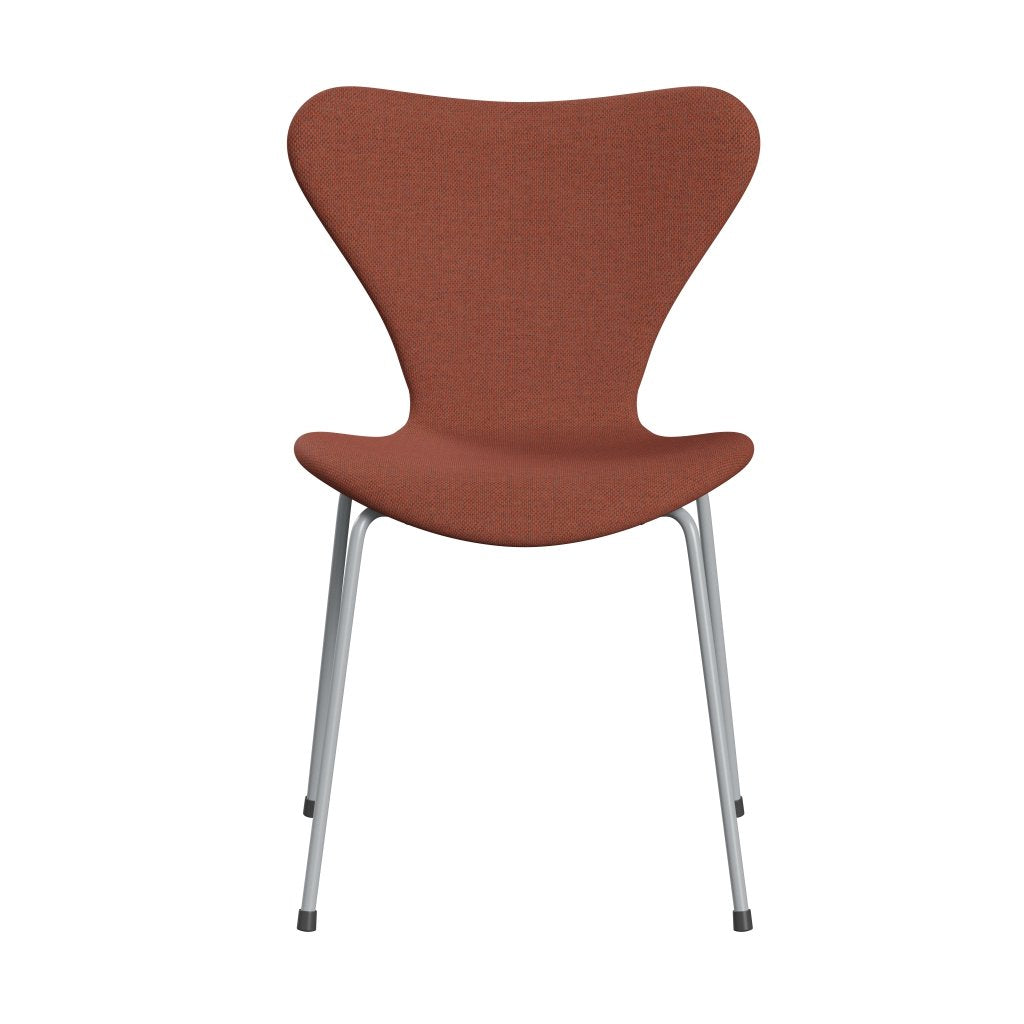 Fritz Hansen 3107 Krzesło pełna tapicerka, srebrny szary/re wełniany koralowy czerwony/naturalny