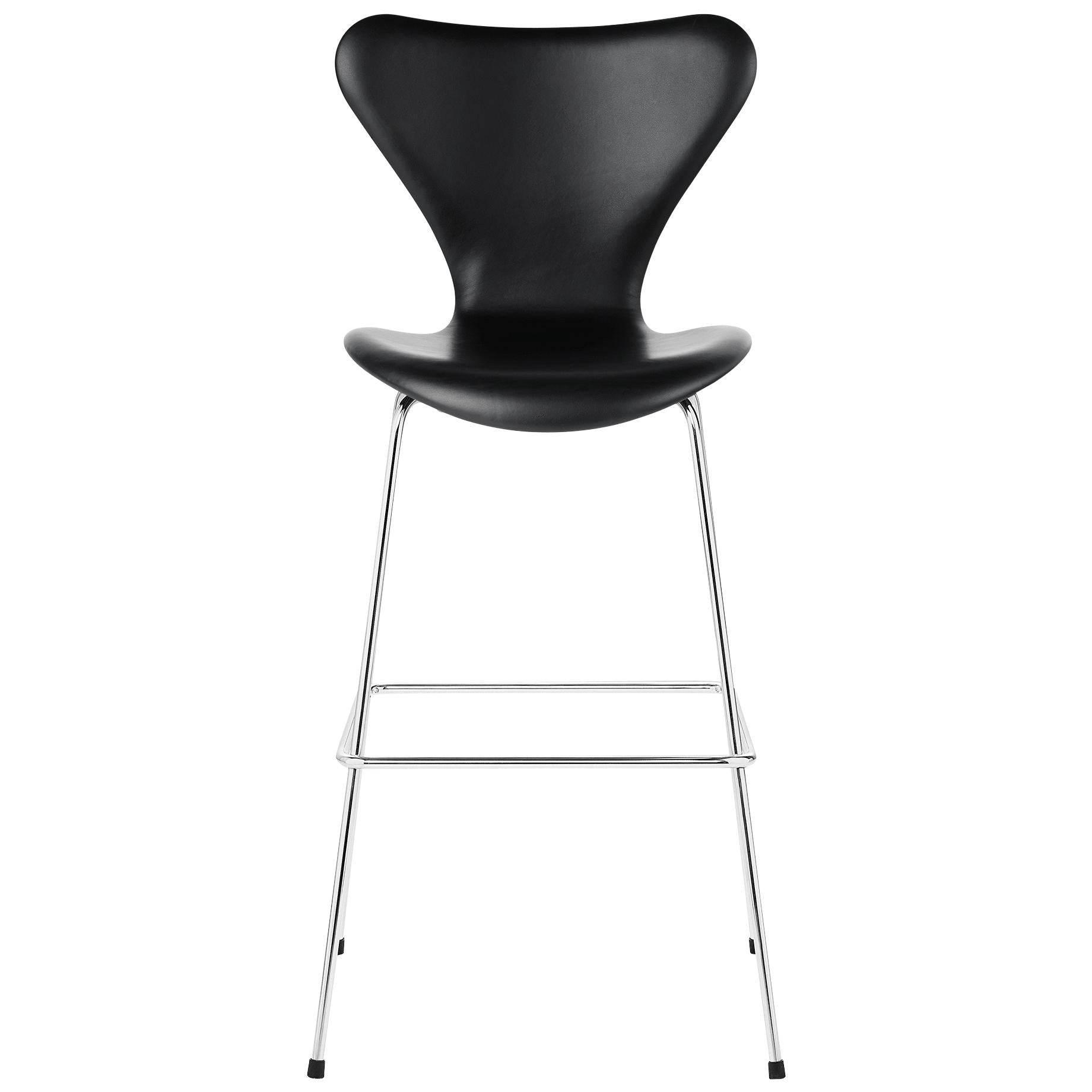 Fritz Hansen Serie 7 Krzesło barowe pełna skóra tapicerka 76 cm, podstawowy czarny