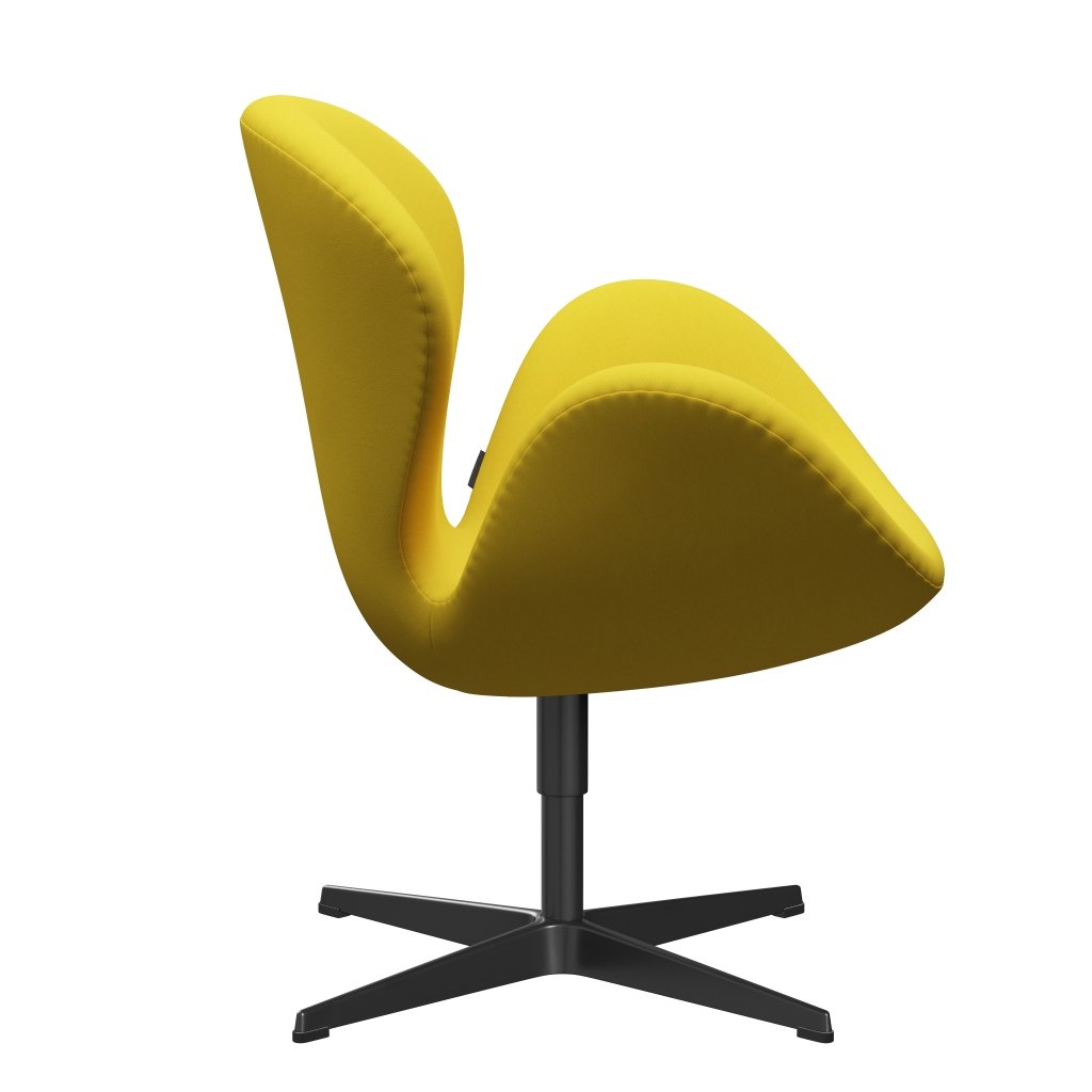 Fritz Hansen Swan Lounge, czarny lakier/komfort żółty (62003)
