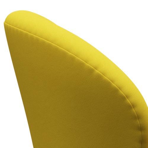 Fritz Hansen Swan Lounge, czarny lakier/komfort żółty (62003)