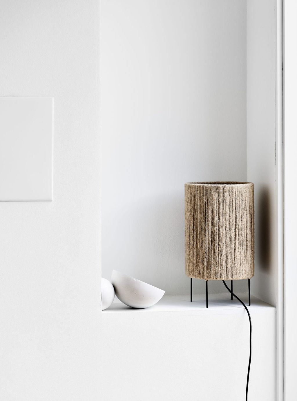 Made By Hand Ro Table Lamp ø23