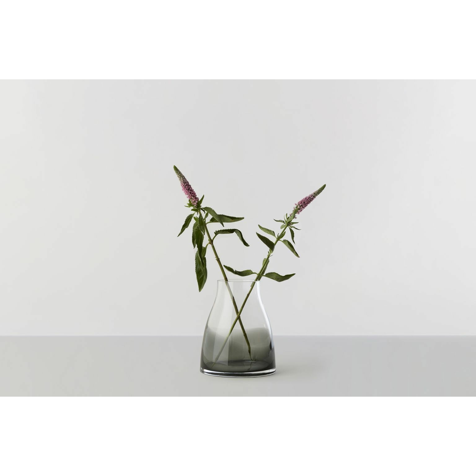Kolekcja RO nr 2 wazon kwiatowy Øxh 15 x18, wędzony szary